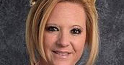 BREAKING: Oswego School District 308 notifies parents of OHS teacher's ...
