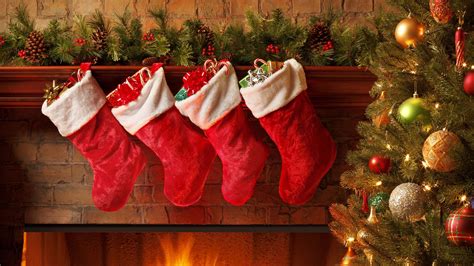 Christmas: Holiday Traditions and Gifts | HISTORY