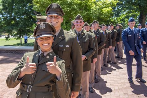 Army and Air Force ROTC commission 33 Lieutenants in joint ceremony ...