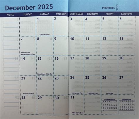 Parrot Calendar 2025 Calendar 2025 - fredra jacquenette